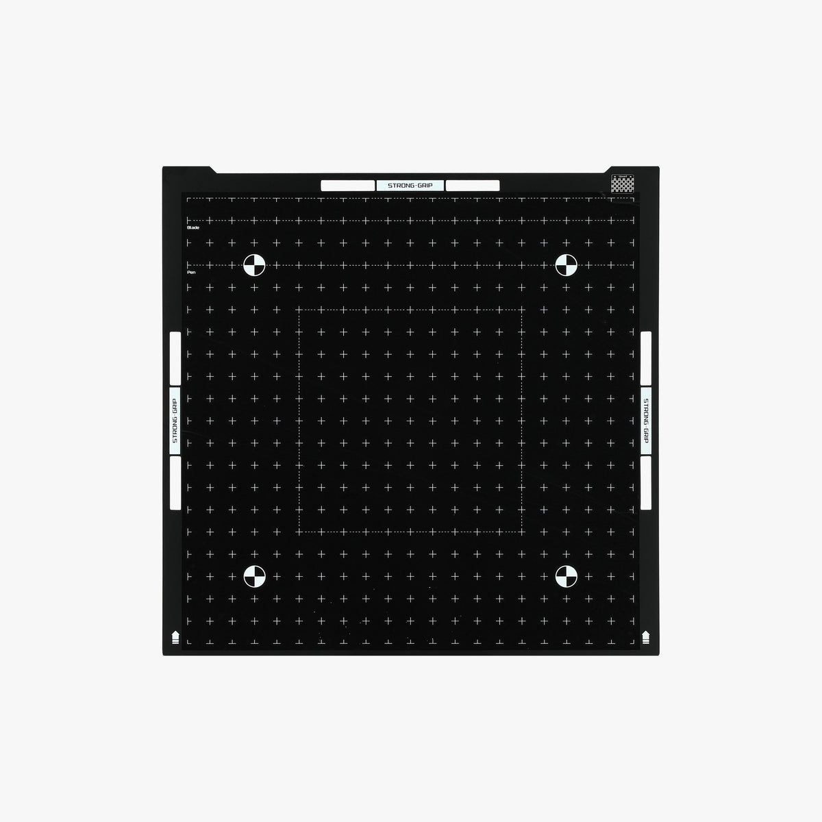 Bambu Lab cutting platform with StrongGrip and LightGrip mats